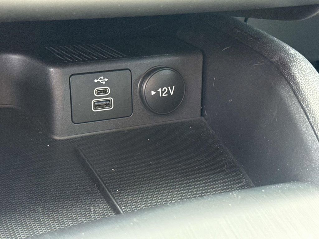 Certified 2025 Ford Escape Active image 28