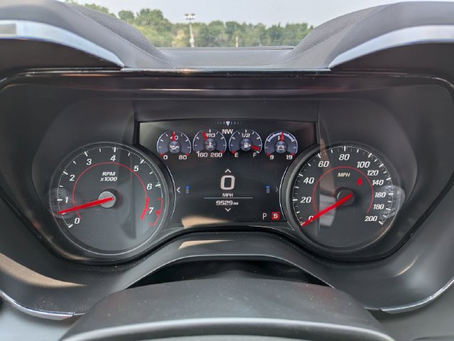 Used 2024 Chevrolet Camaro SS RWD image 10