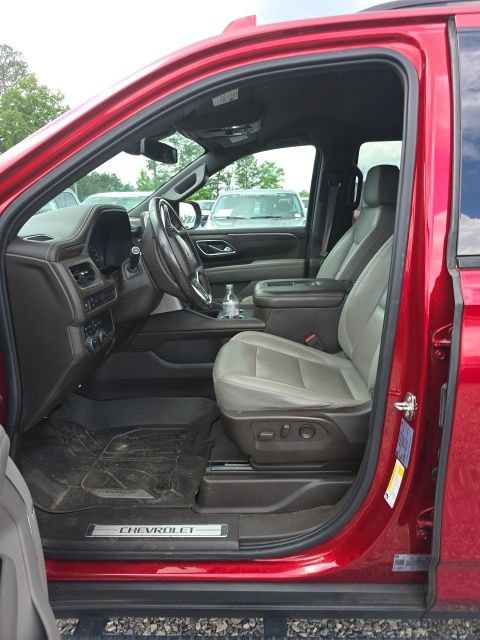 Used 2021 Chevrolet Tahoe Z71 w/ Rear Media and Nav Package AWD/4WD image 8