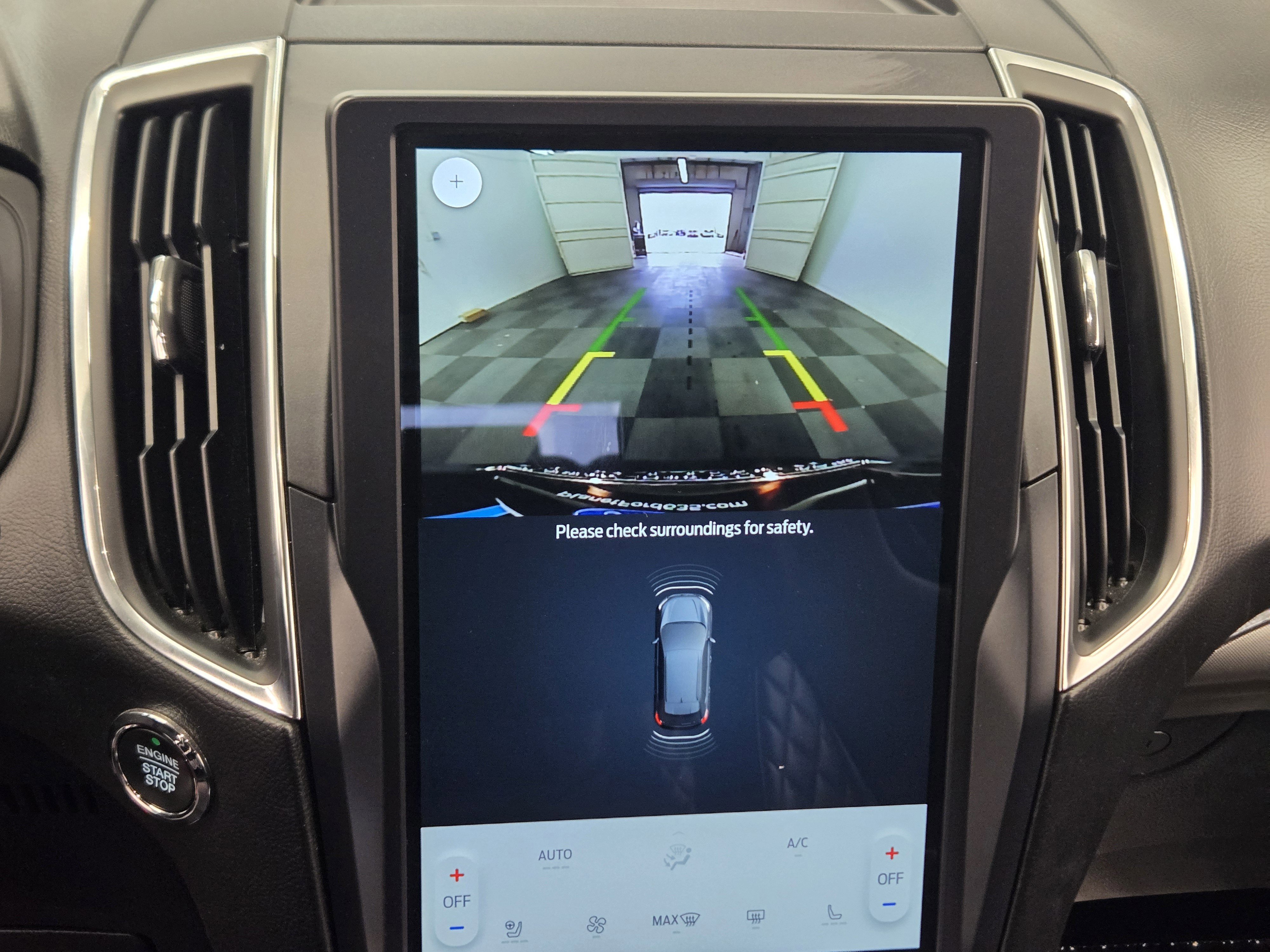 Certified 2024 Ford Edge Titanium image 17