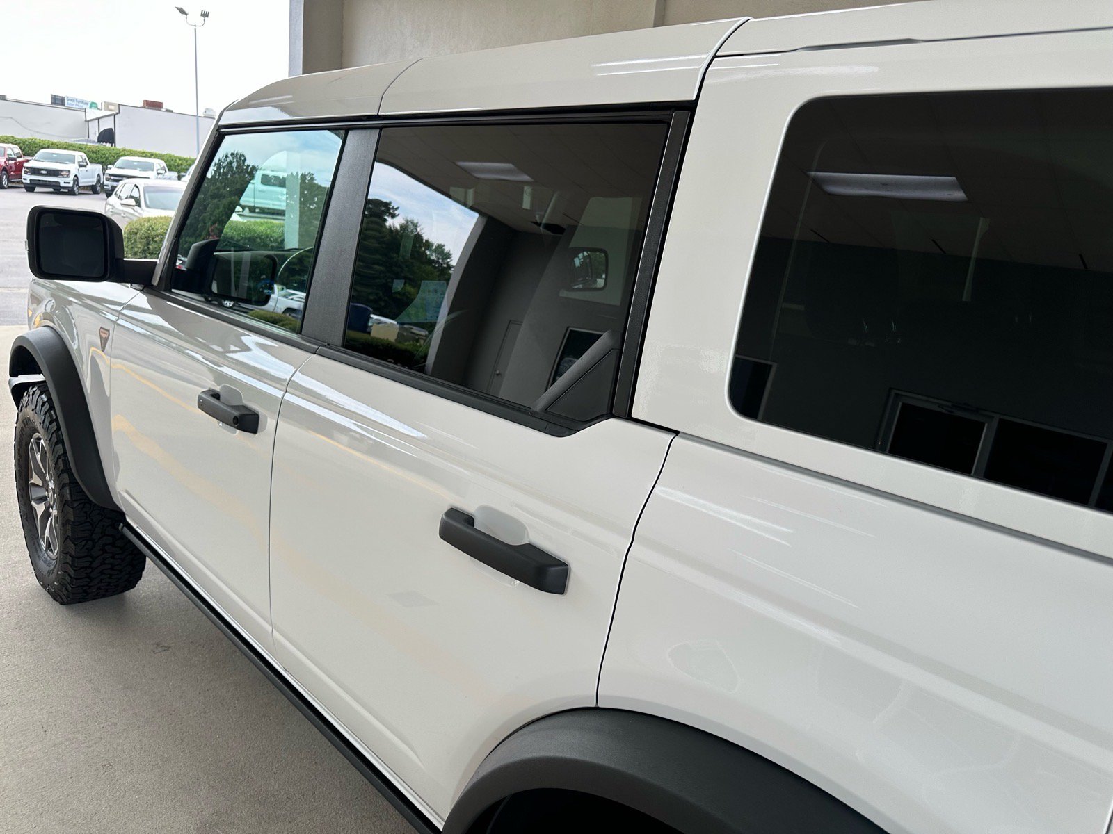 Certified 2025 Ford Bronco Badlands AWD/4WD image 12