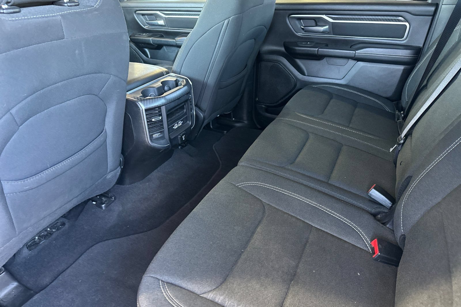 Used 2025 RAM 1500 Big Horn AWD/4WD image 11