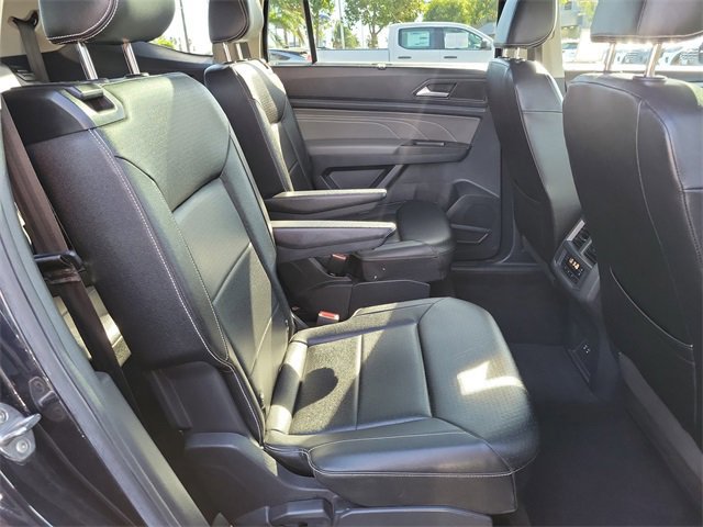 Used 2023 Volkswagen Atlas SE image 23