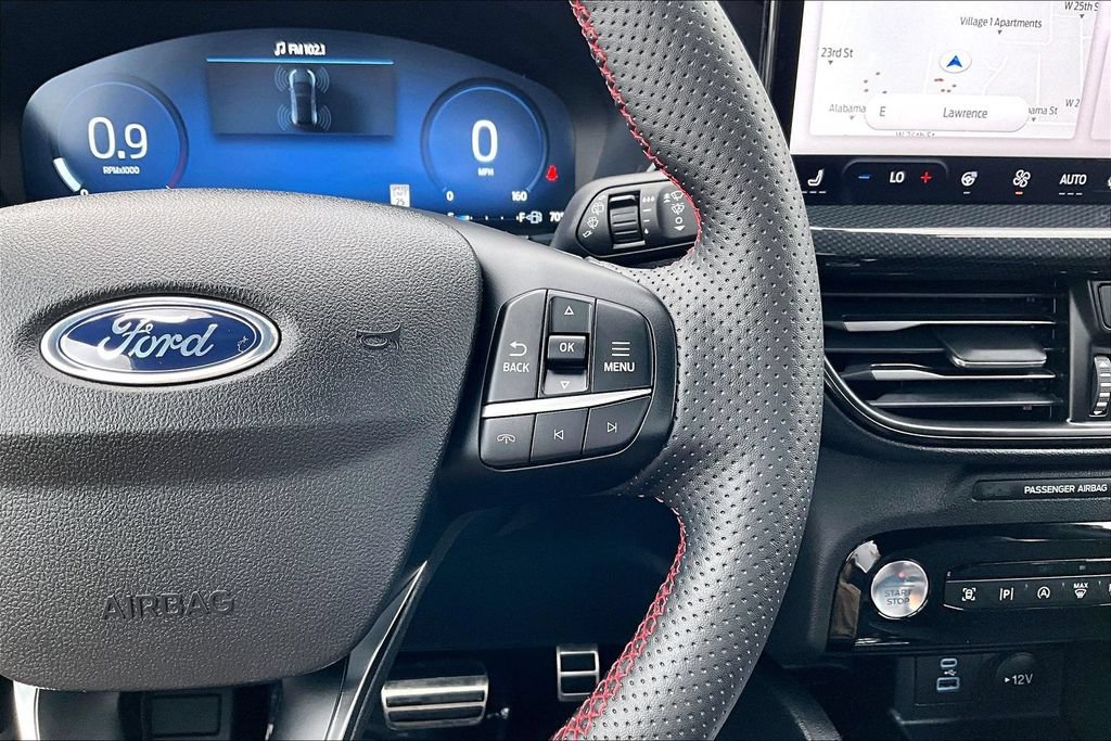 Certified 2023 Ford Escape ST-Line Elite AWD/4WD image 19