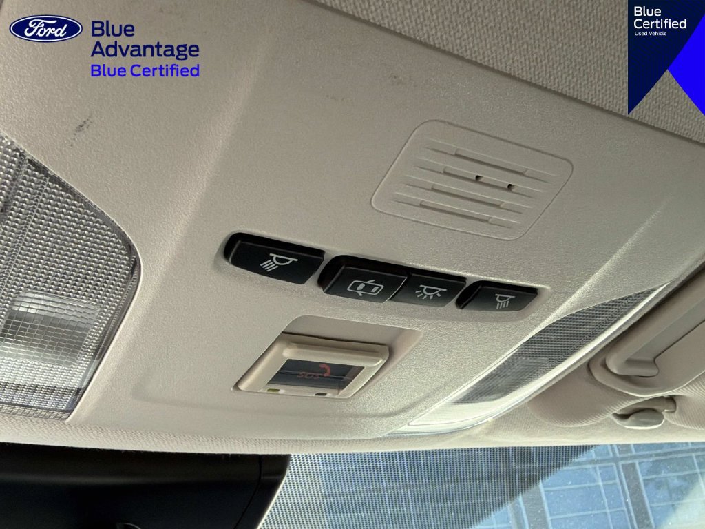 Used 2021 Toyota Corolla LE w/ Carpet Mat Package (TMS) FWD image 32