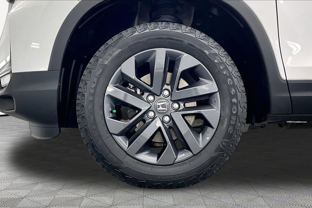 Used 2023 Honda Ridgeline Sport image 9