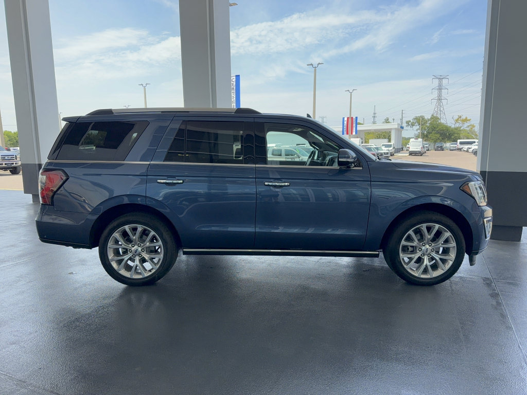 Certified 2019 Ford Expedition Limited w/ Equipment Group 302A RWD image 5