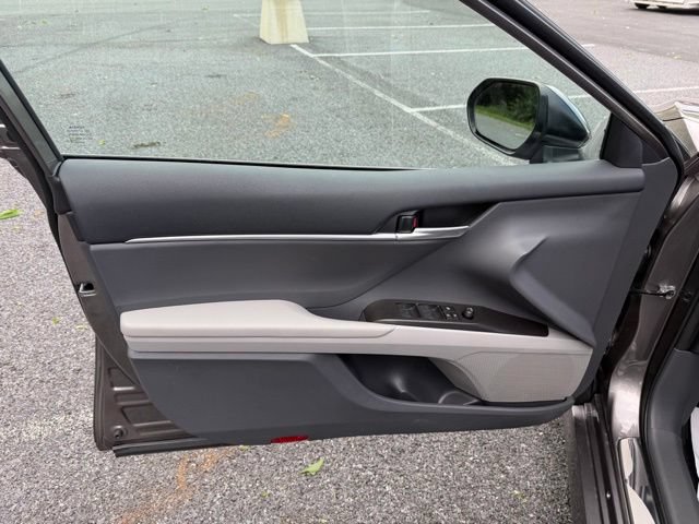 Used 2024 Toyota Camry LE w/ Convenience Package AWD/4WD image 12