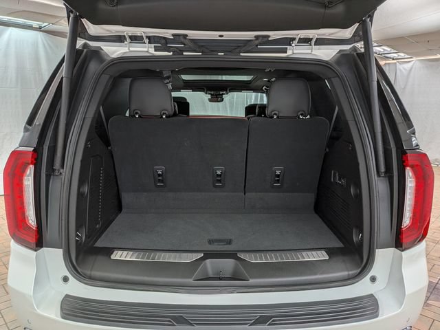 Used 2023 GMC Yukon Denali Ultimate AWD/4WD image 27
