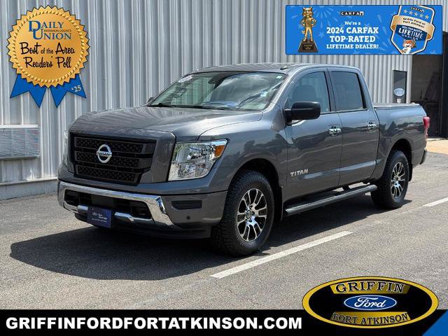 Used 2021 Nissan Titan SV w/ SV Convenience Package AWD/4WD image 1