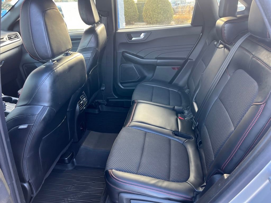 Certified 2023 Ford Escape ST-Line w/ Tech Pack #1 image 27