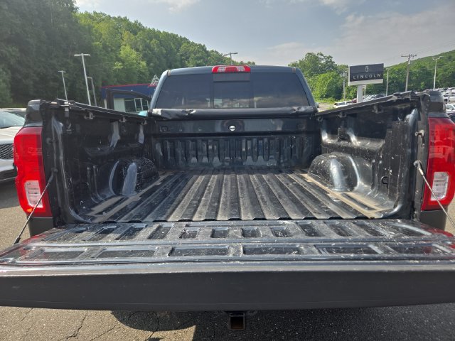 Used 2018 Chevrolet Silverado 1500 LTZ AWD/4WD image 23