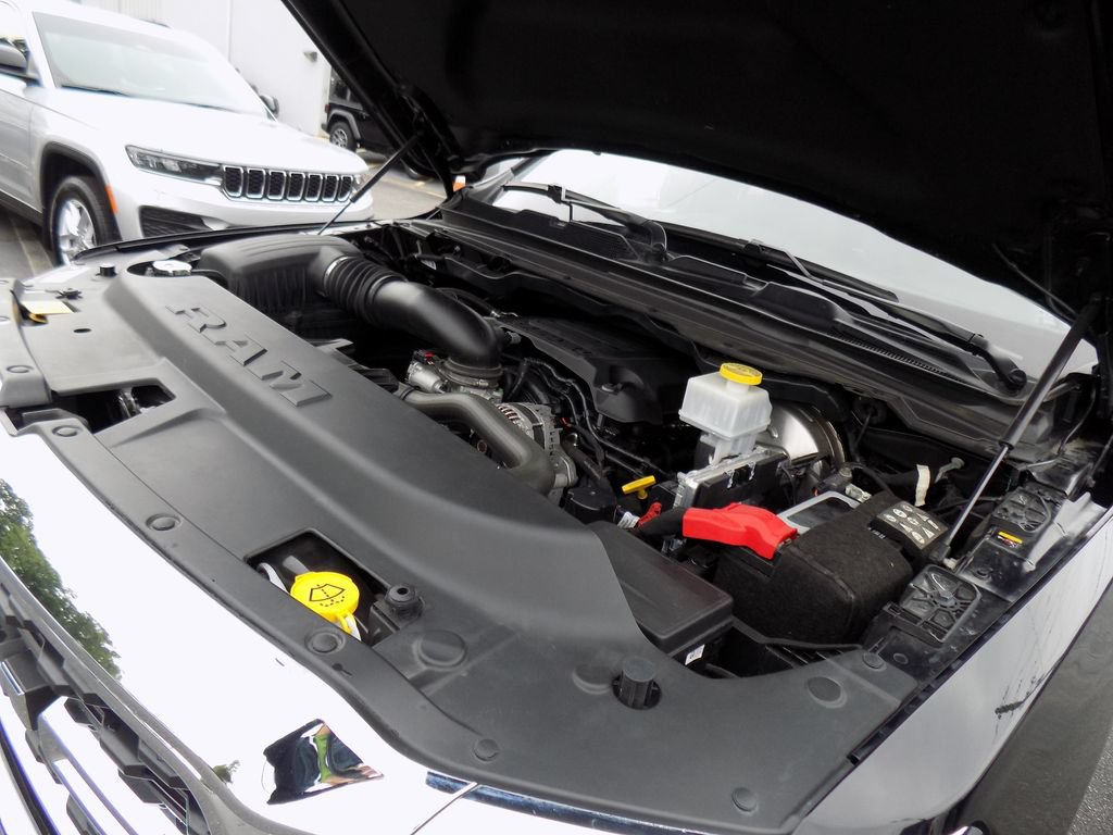 Used 2022 RAM 1500 Big Horn AWD/4WD image 37