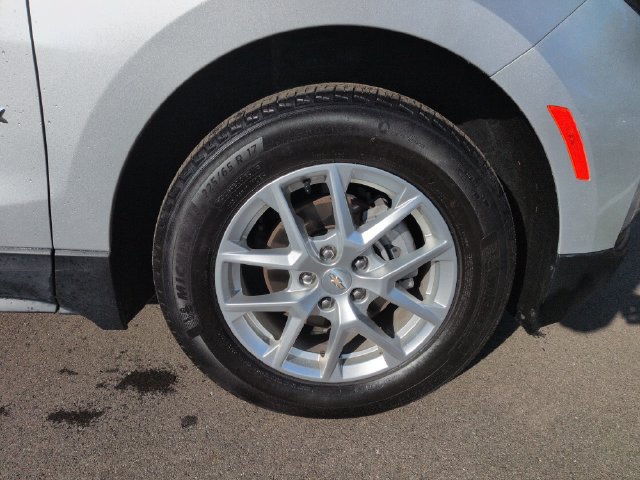 Used 2022 Chevrolet Equinox LT FWD image 13