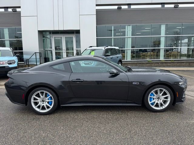 Certified 2024 Ford Mustang GT Premium RWD image 4
