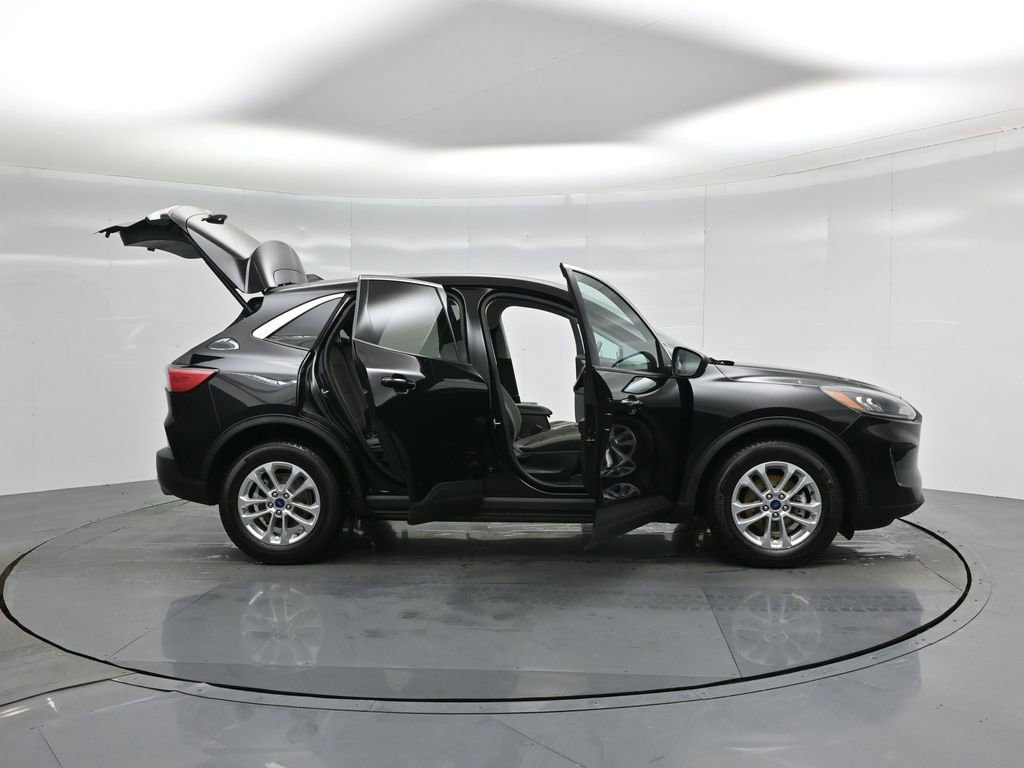 Certified 2022 Ford Escape SE w/ Convenience Package image 5