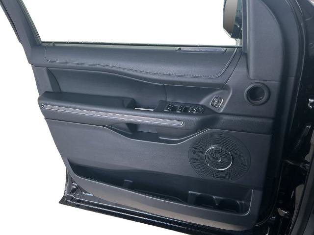 Certified 2024 Ford Expedition XLT RWD image 24