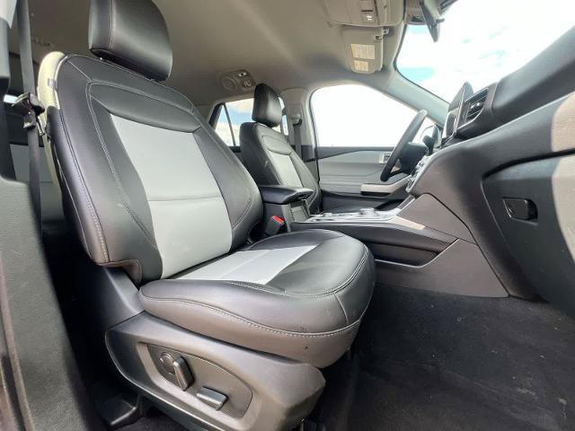 Certified 2024 Ford Explorer XLT w/ Equipment Group 202A AWD/4WD image 21