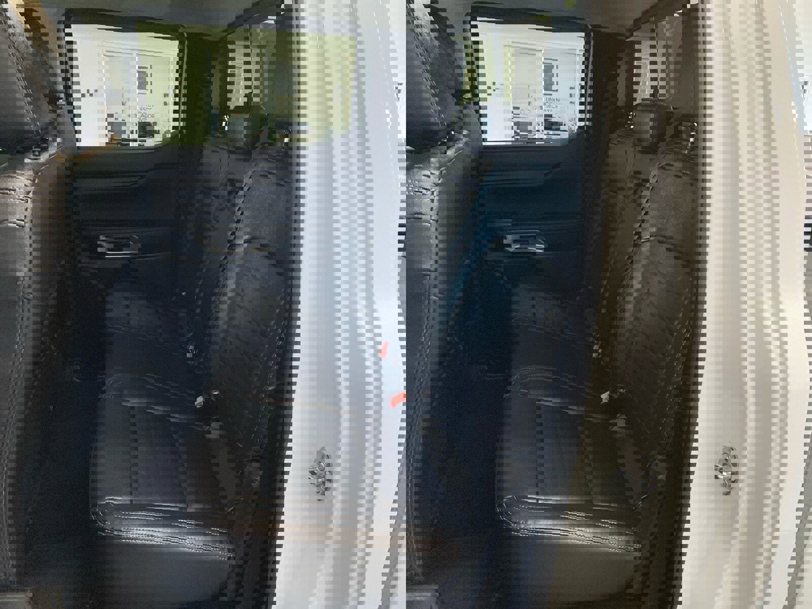 Certified 2024 Ford Ranger Lariat w/ FX4 Off-Road Package image 9