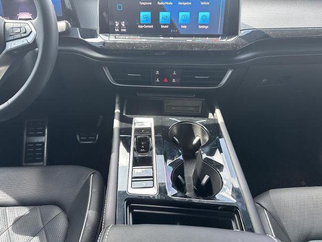 Used 2025 Volkswagen Atlas Cross Sport SEL Premium R-Line image 30