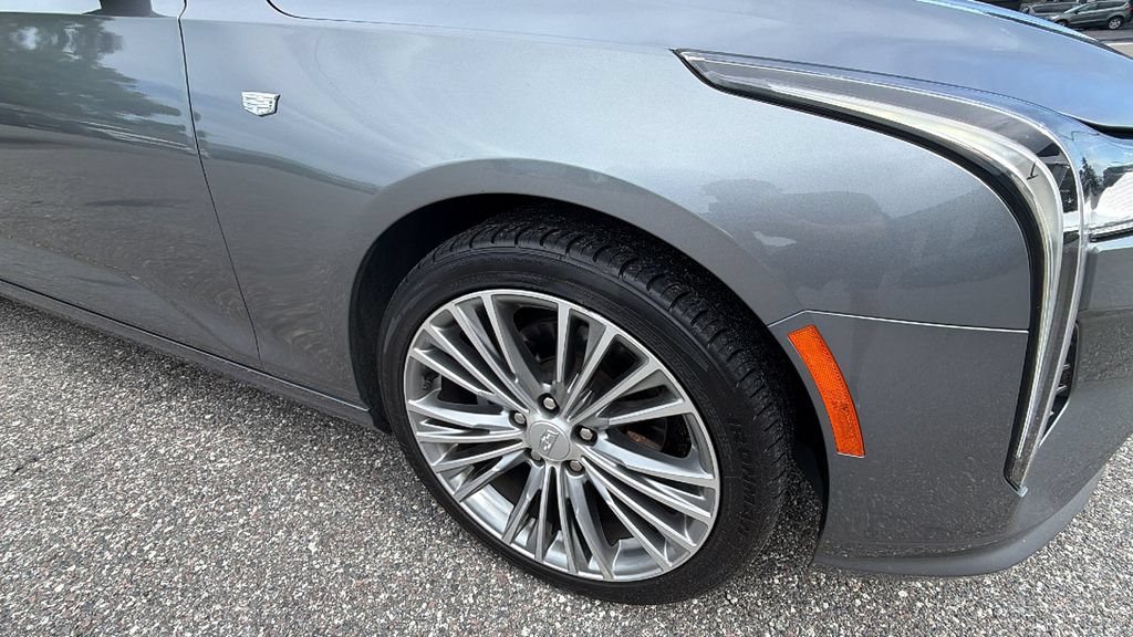 Used 2022 Cadillac CT4 Premium Luxury RWD image 10