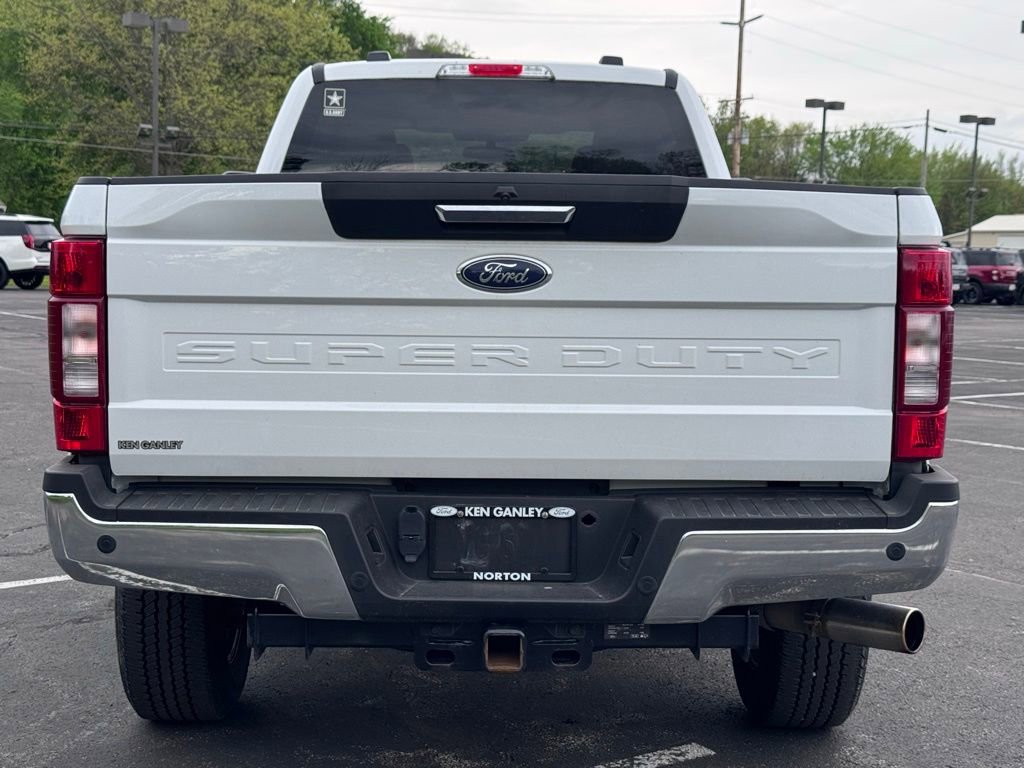 Certified 2022 Ford F350 XLT w/ XLT Premium Package AWD/4WD image 5