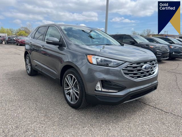 Certified 2022 Ford Edge Titanium w/ Class II Trailer Tow Package