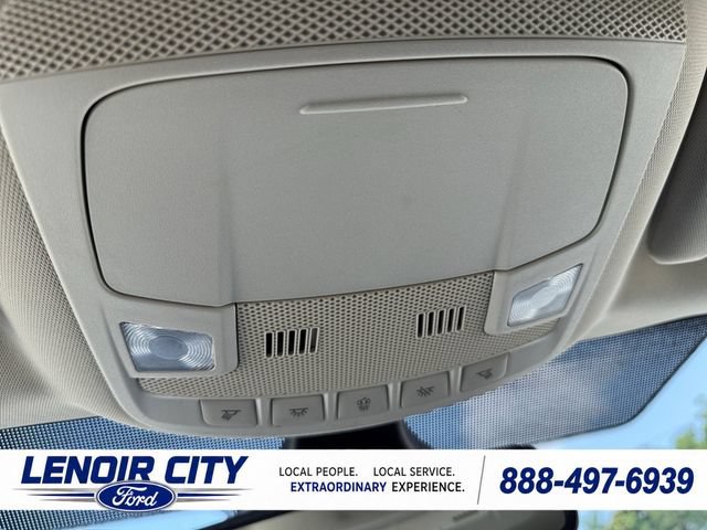 Certified 2023 Ford Edge SEL w/ Convenience Package AWD/4WD image 17