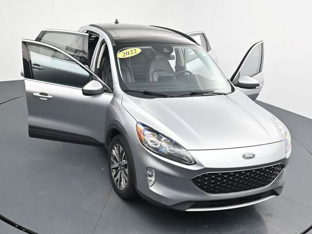 Certified 2022 Ford Escape Titanium w/ Class II Trailer Tow Package AWD/4WD image 35
