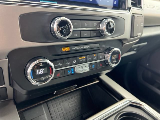 Certified 2022 Ford F350 Lariat w/ Black Appearance Package AWD/4WD image 16