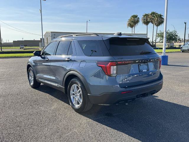 Certified 2025 Ford Explorer Active RWD image 7
