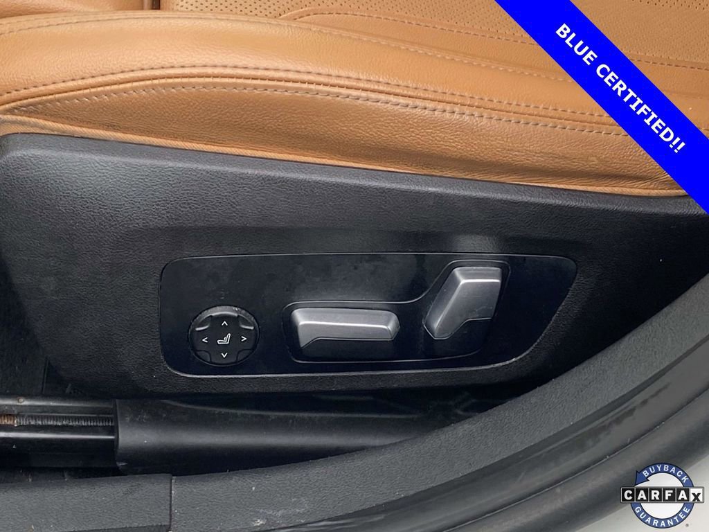 Used 2023 BMW 330i Sedan w/ Premium Package image 15