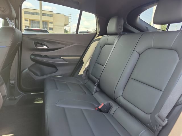 Used 2025 Buick Envista Sport Touring w/ Convenience I Package FWD image 16