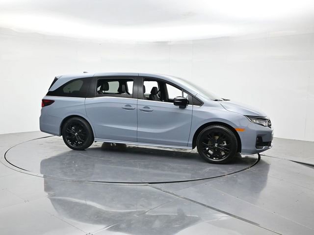Used 2025 Honda Odyssey Sport-L video 3