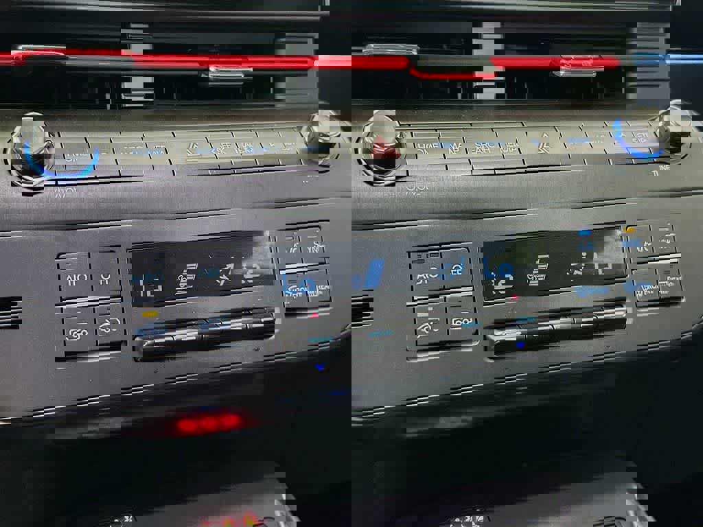 Used 2025 Hyundai Kona N Line S image 21