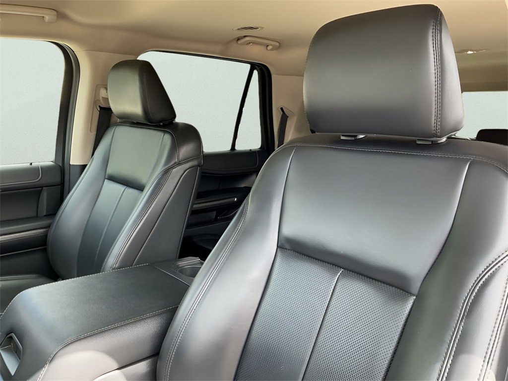 Certified 2023 Ford Expedition Max XLT image 26