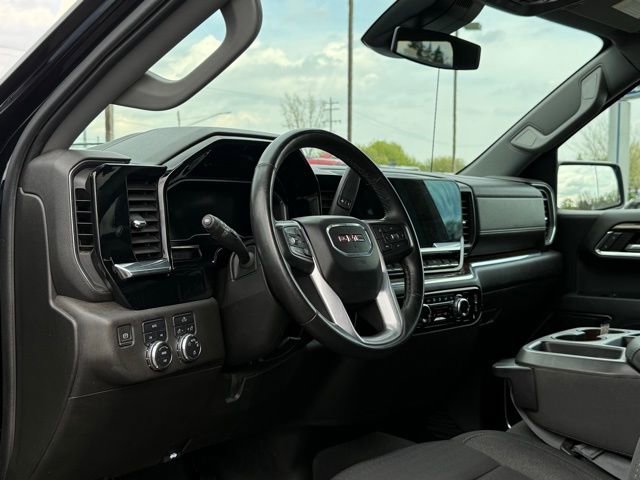 Used 2023 GMC Sierra 1500 SLE w/ Enhanced Capability Package AWD/4WD image 12