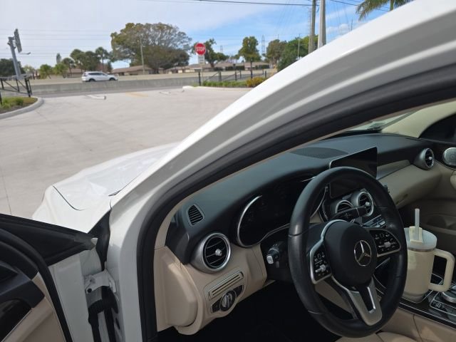 Used 2021 Mercedes-Benz C 300 Sedan image 8