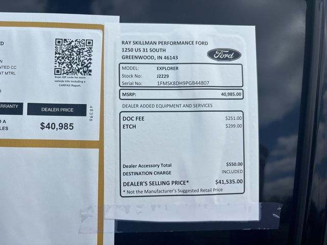 Certified 2023 Ford Explorer XLT w/ Equipment Group 202A AWD/4WD image 3