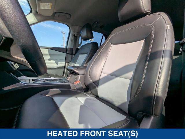 Certified 2022 Ford Explorer XLT w/ Equipment Group 202A image 10