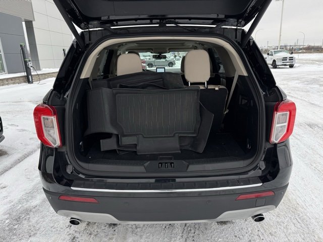Certified 2023 Ford Explorer Limited w/ Limited Technology Package image 42