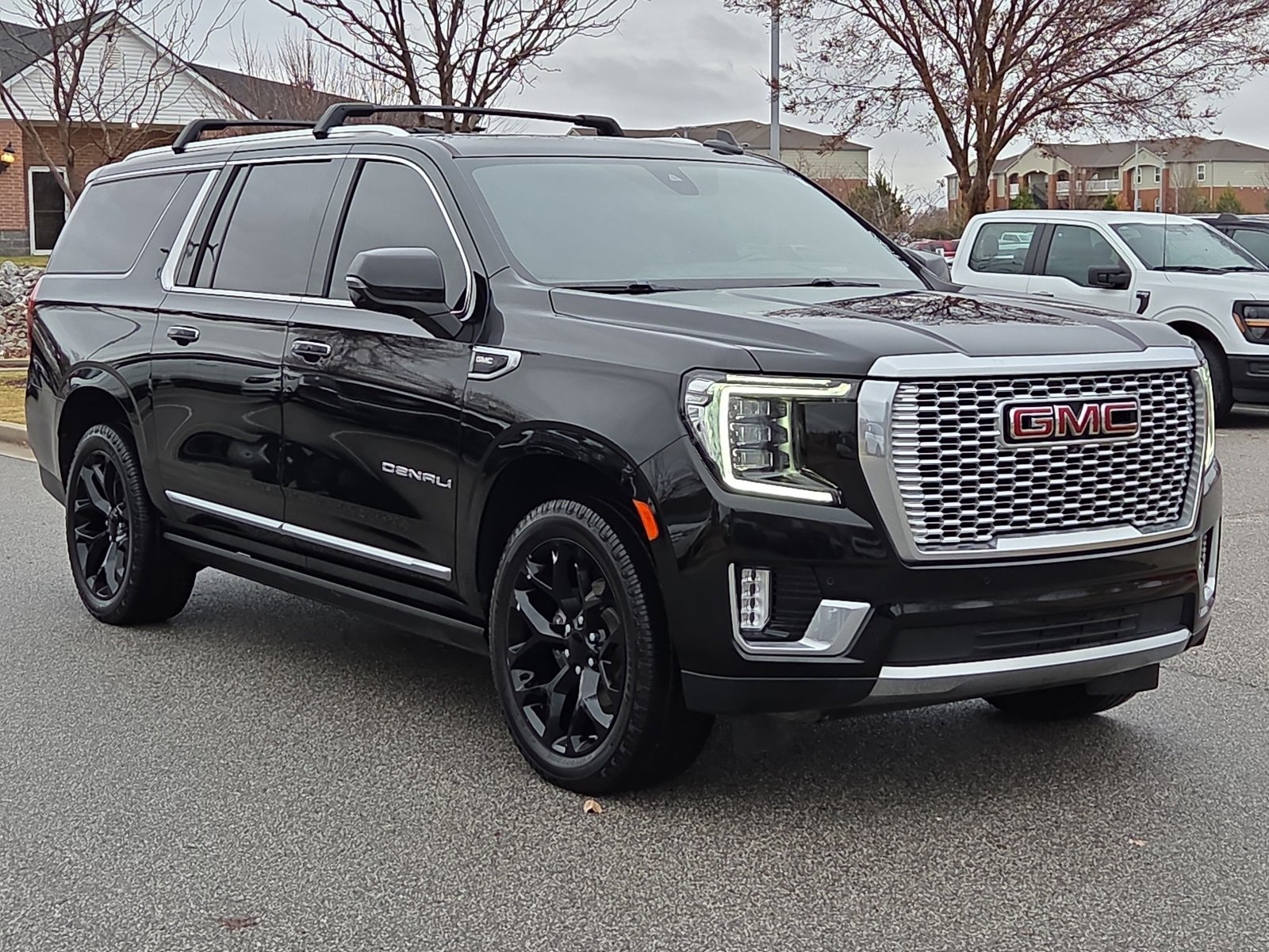 Used 2021 GMC Yukon XL Denali w/ Denali Premium Package