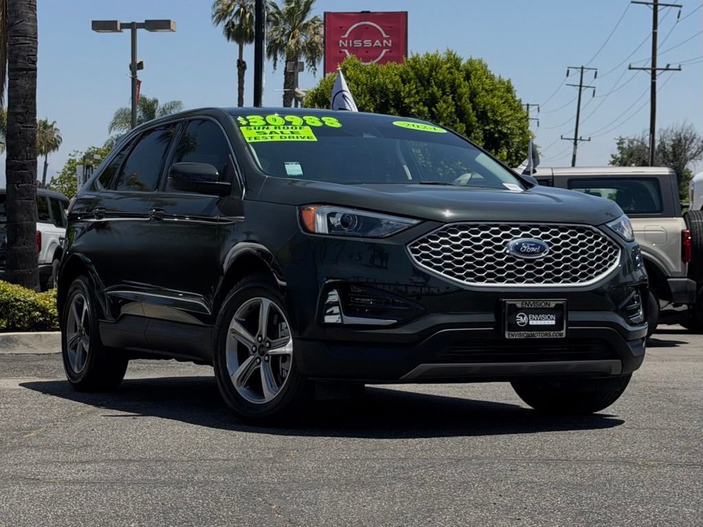 Certified 2024 Ford Edge SEL w/ Convenience Package AWD/4WD image 3