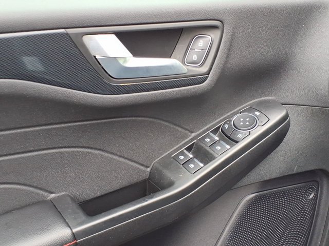 Certified 2024 Ford Escape ST-Line w/ Tech Pack #1 AWD/4WD image 16