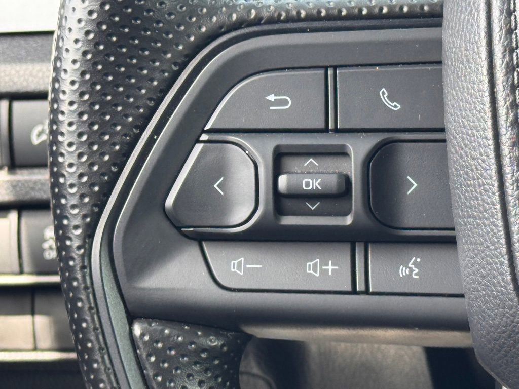 Used 2025 Toyota Tacoma SR5 image 22