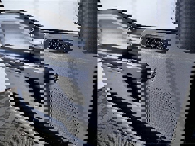 Certified 2019 Ford F150 XLT w/ Equipment Group 302A Luxury image 27