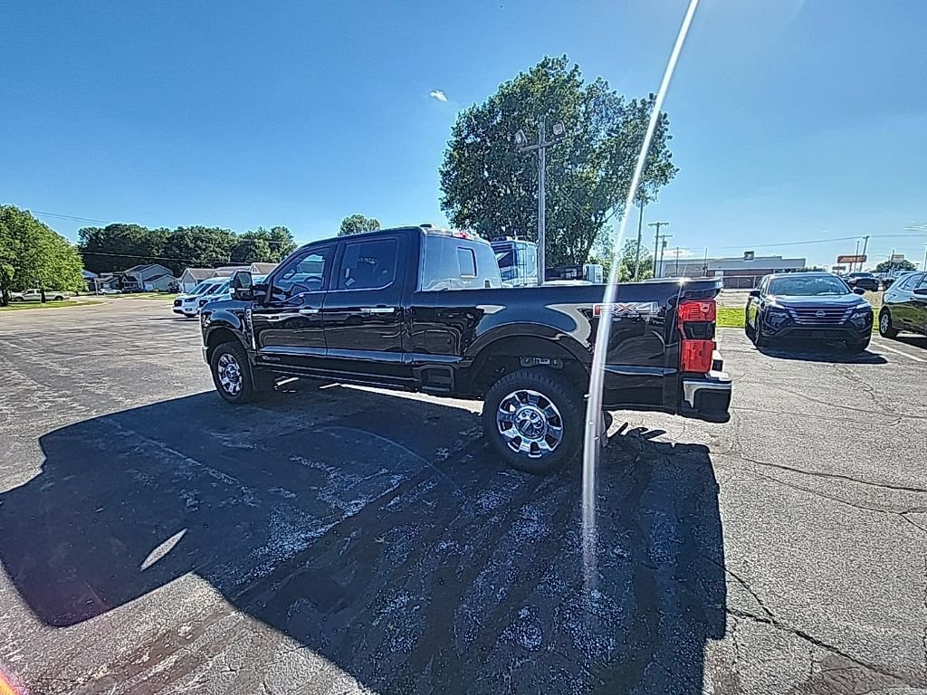 Certified 2023 Ford F250 Lariat w/ Lariat Ultimate Package AWD/4WD image 4