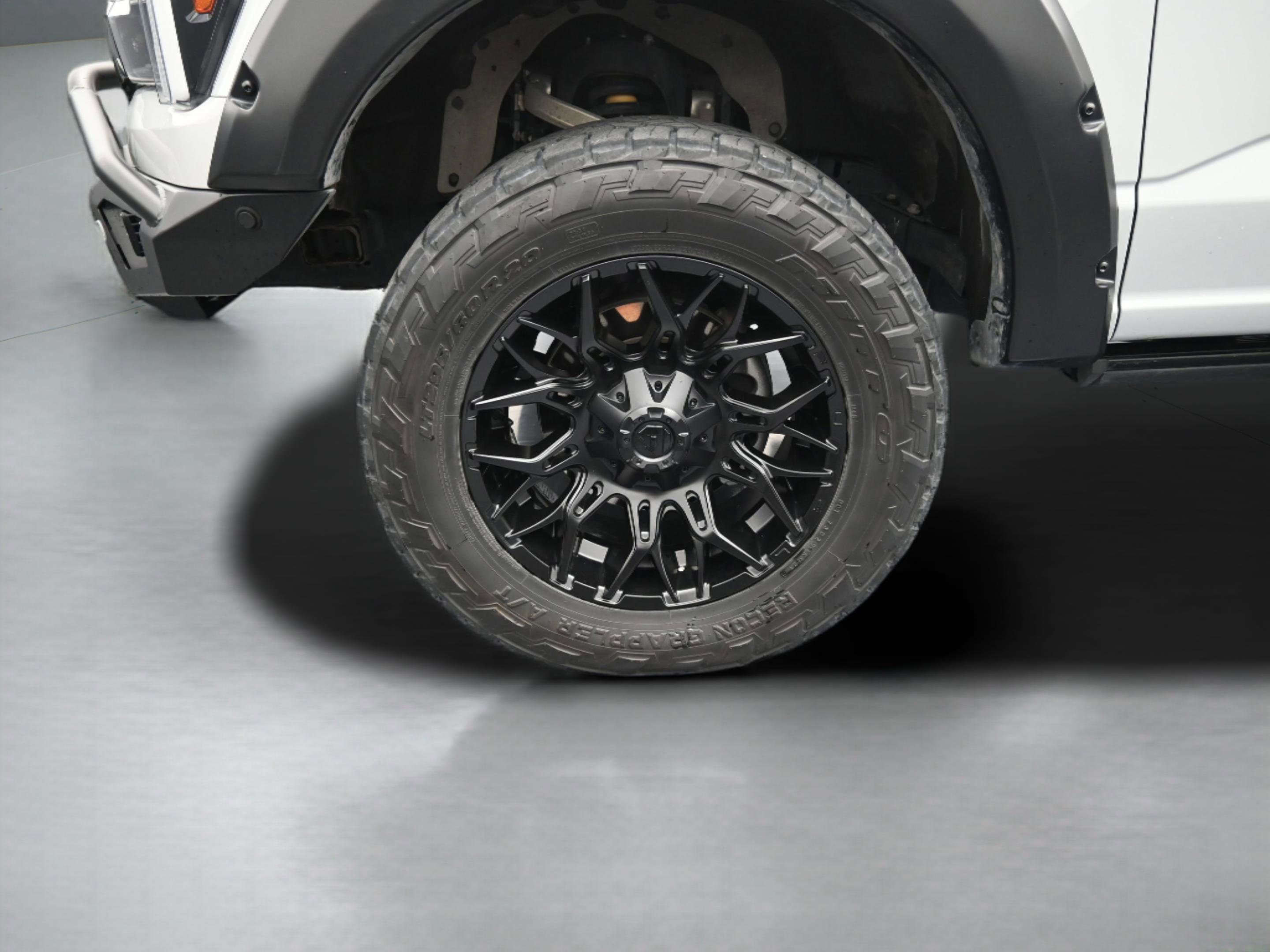 Certified 2024 Ford F150 Platinum w/ Equipment Group 702A High image 44