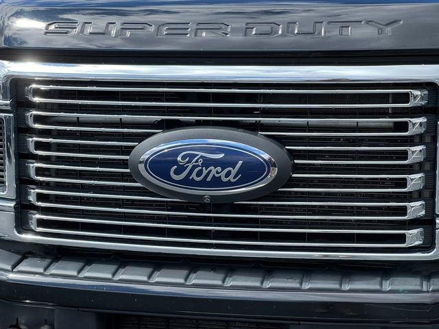 Certified 2022 Ford F450 Limited w/ FX4 Off-Road Package image 49