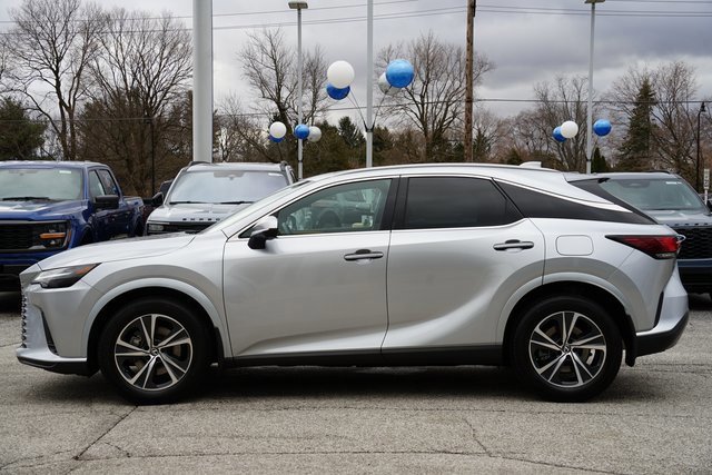 Used 2025 Lexus RX 350 Premium w/ Convenience Package image 2